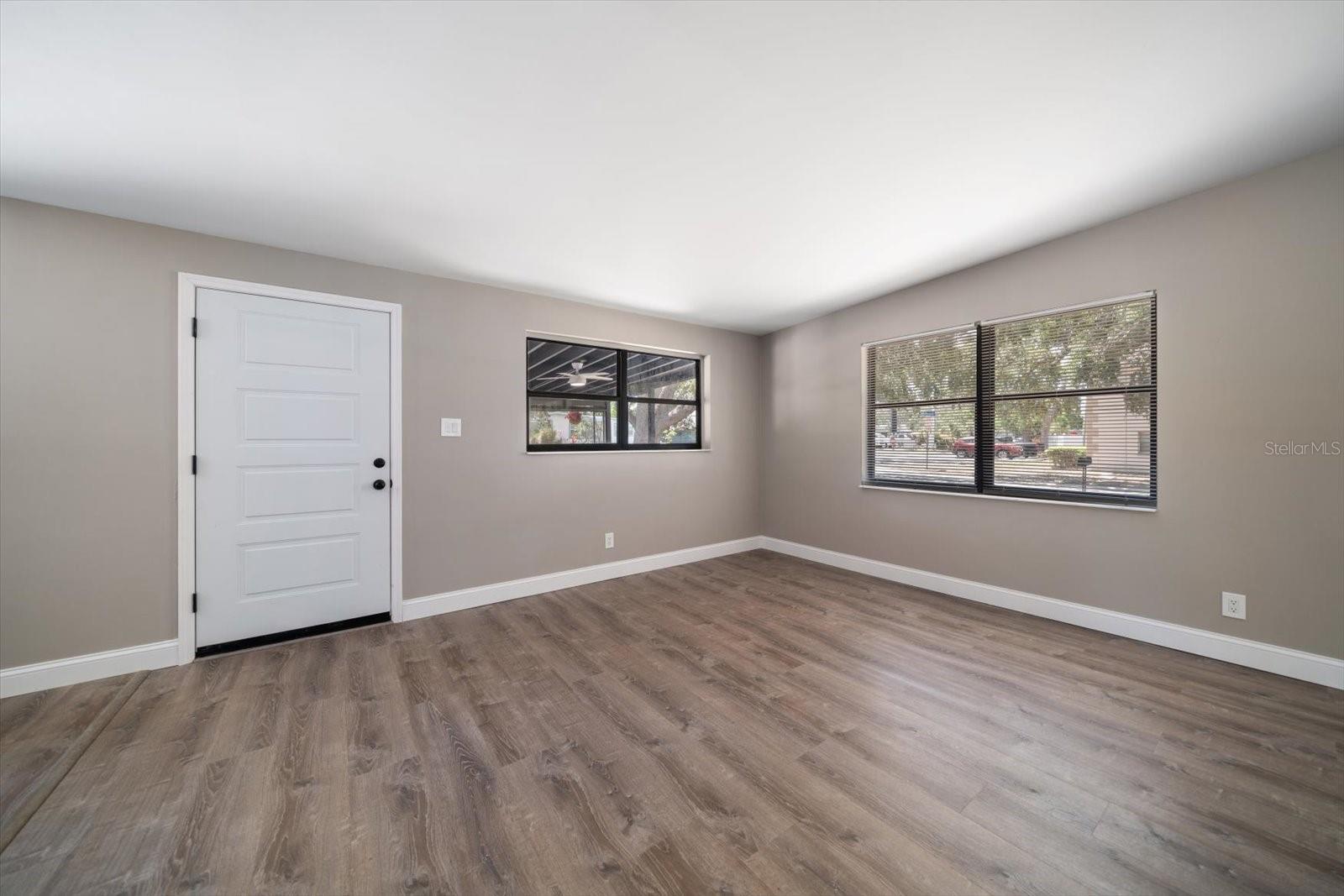 Dining Area UnStaged