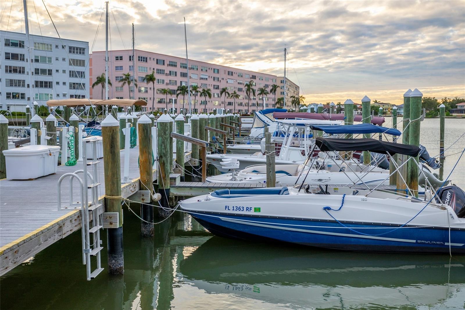 BOAT SLIPS FOR RENT