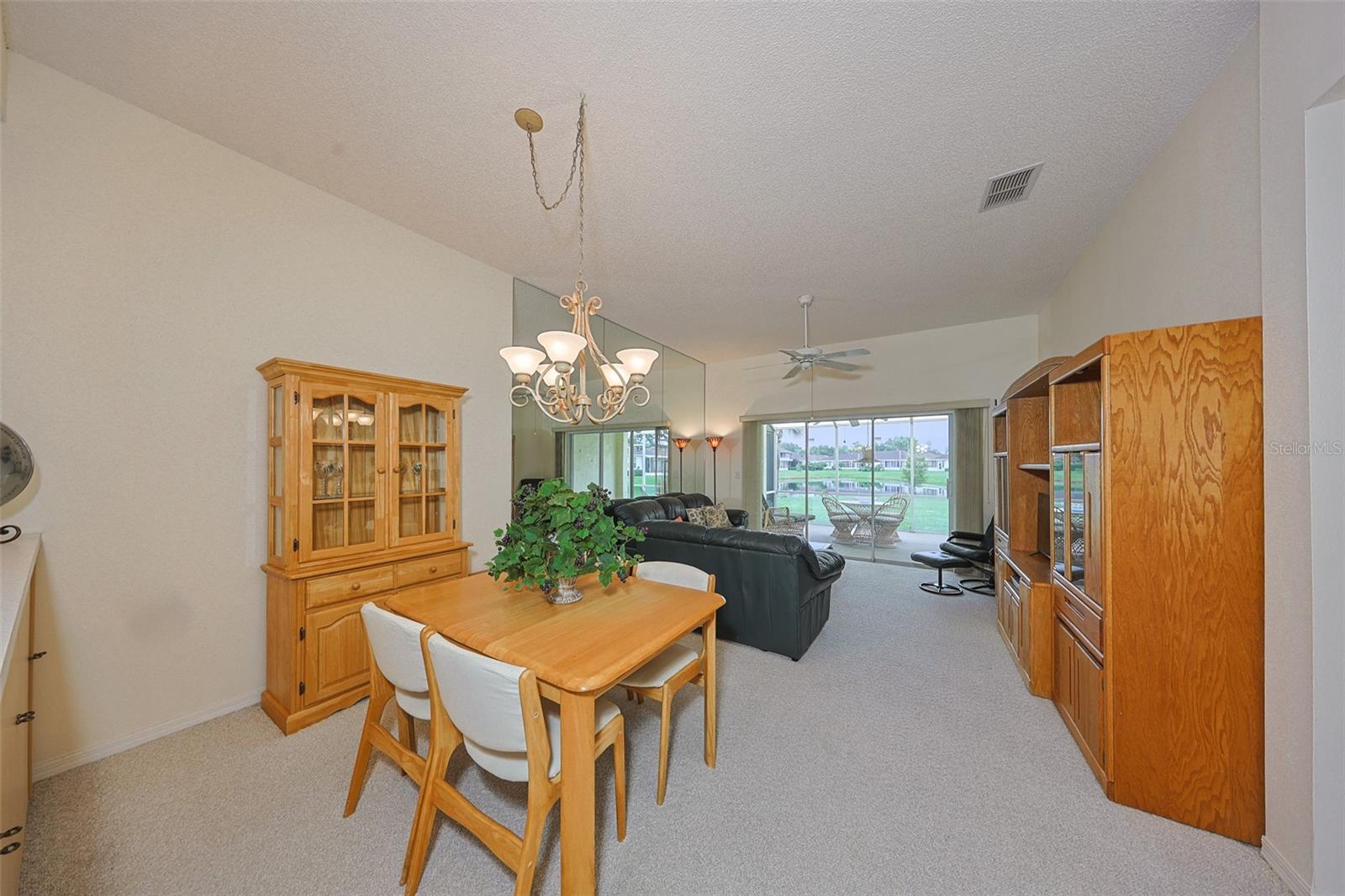 Dining Aarea