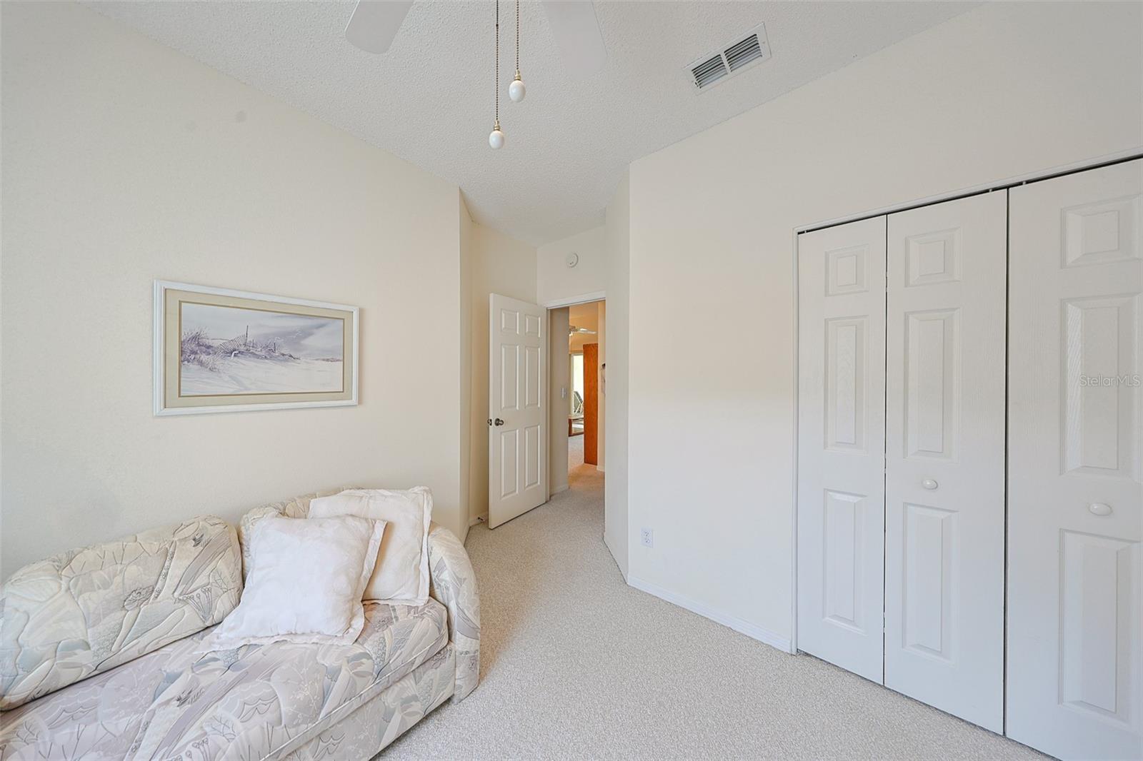 2nd Bedroom