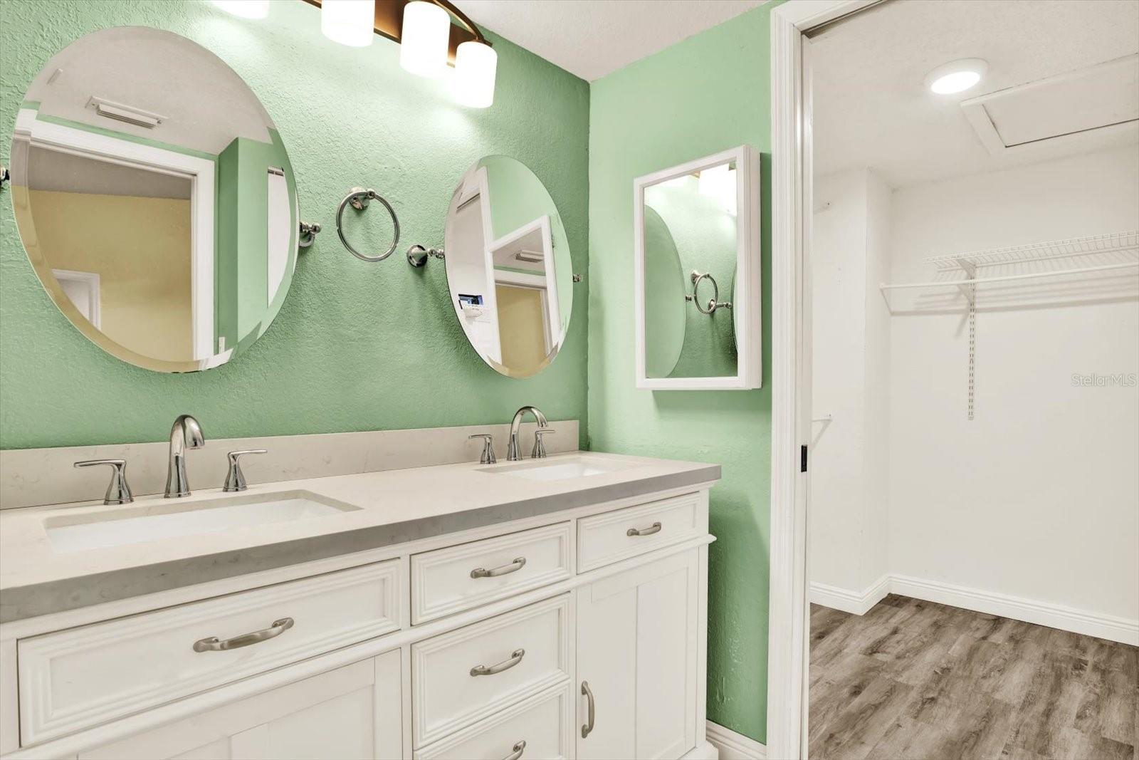 Dual sinks- walk-in closet