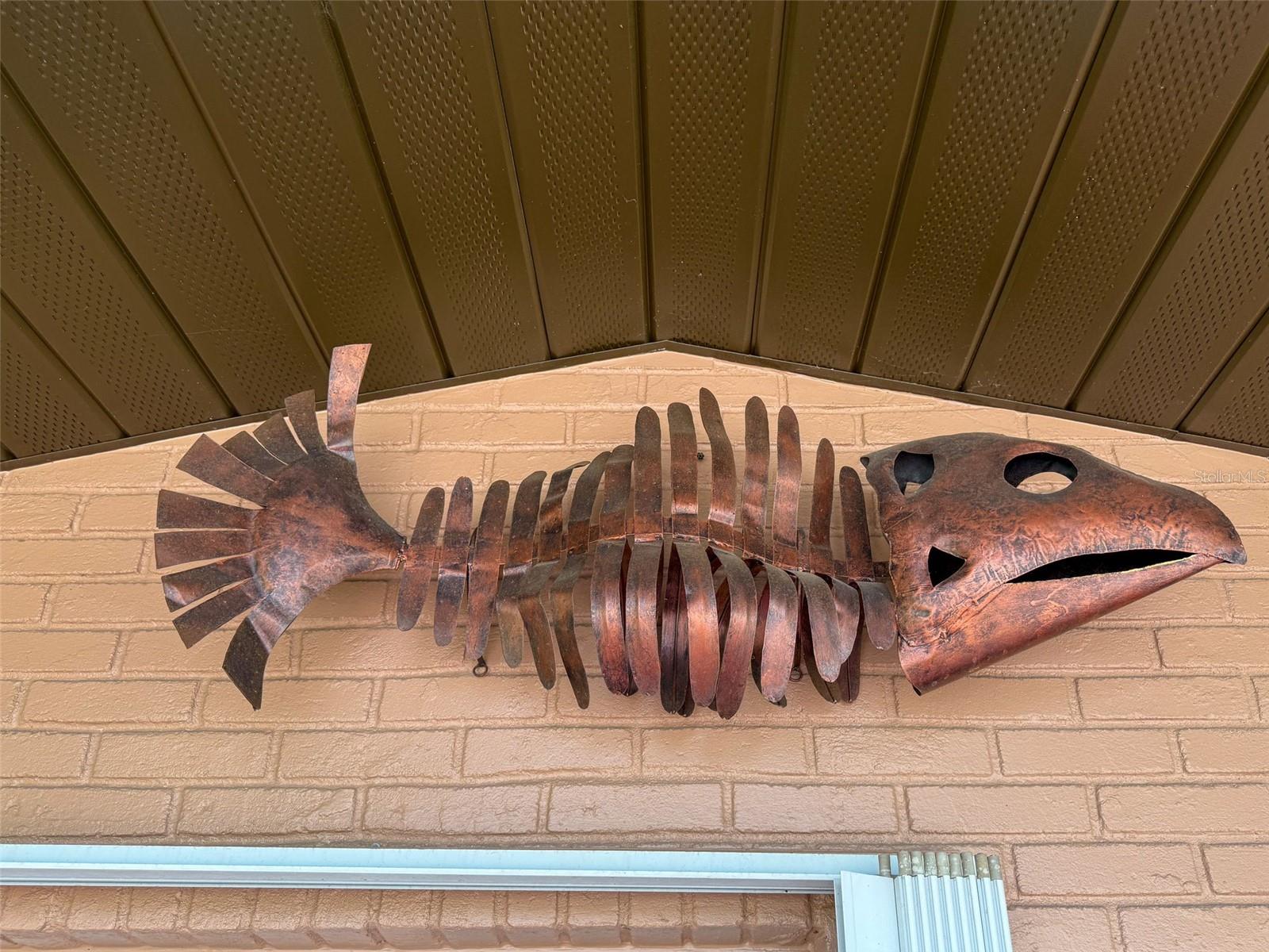 SELLER IS LEAVING THE COPPER FISH DECOR