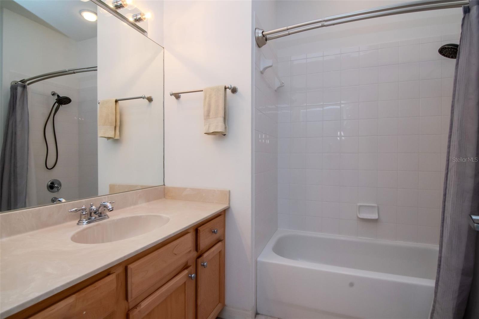 2nd Bathroom