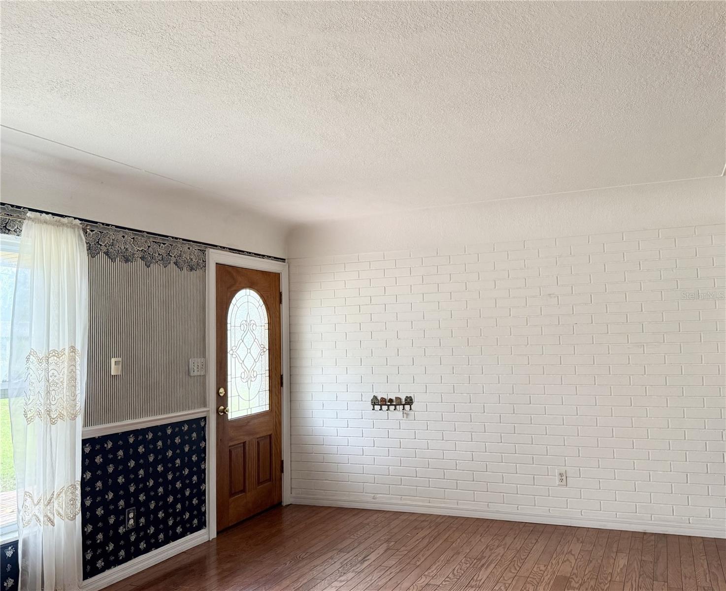 Living Room - Brick Accent Wall
