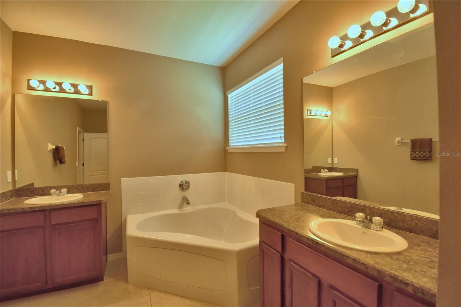 Master Ensuite