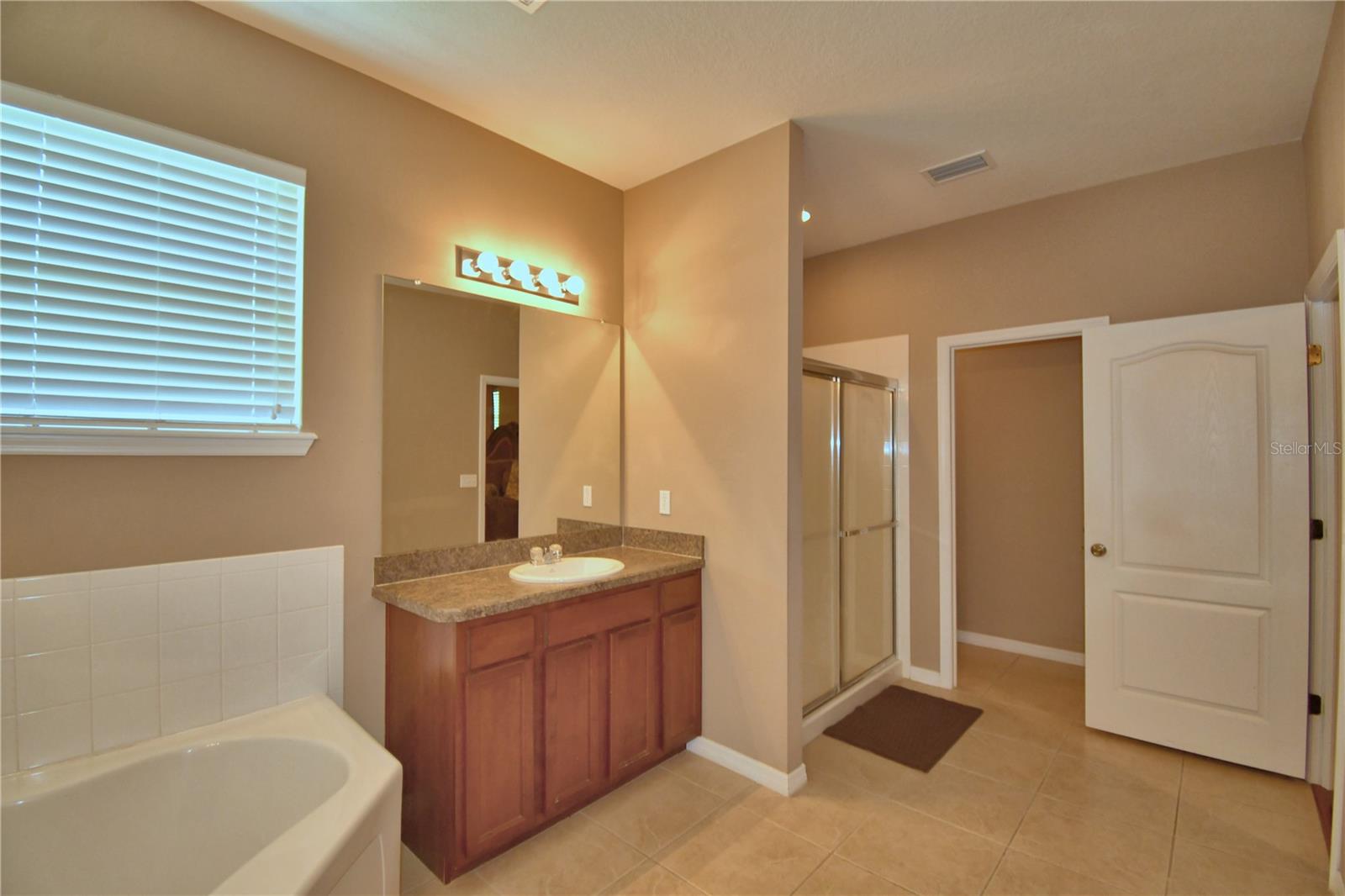 Master Ensuite