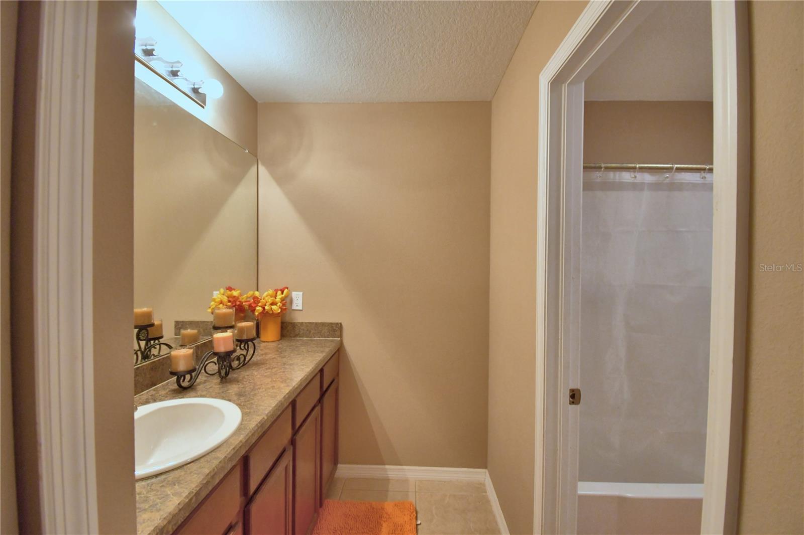 2nd floor bathroom