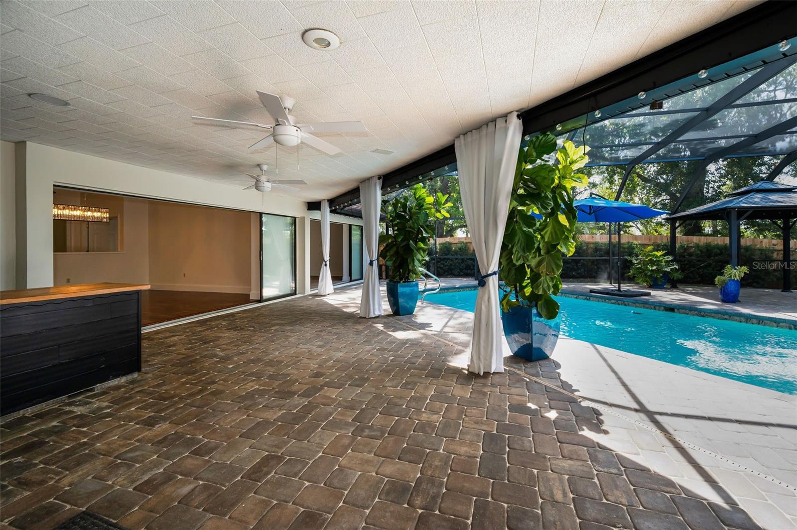 Lanai Designed For Entertaining!