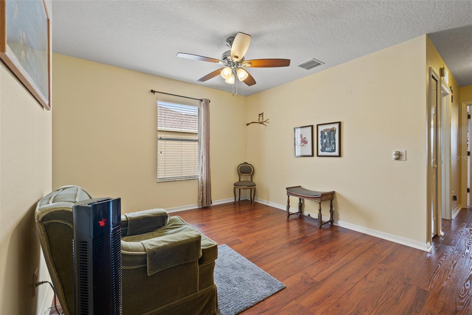 Great space for home office or movie room