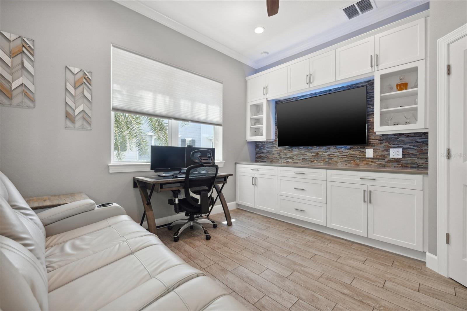 Custom built-in cabinet