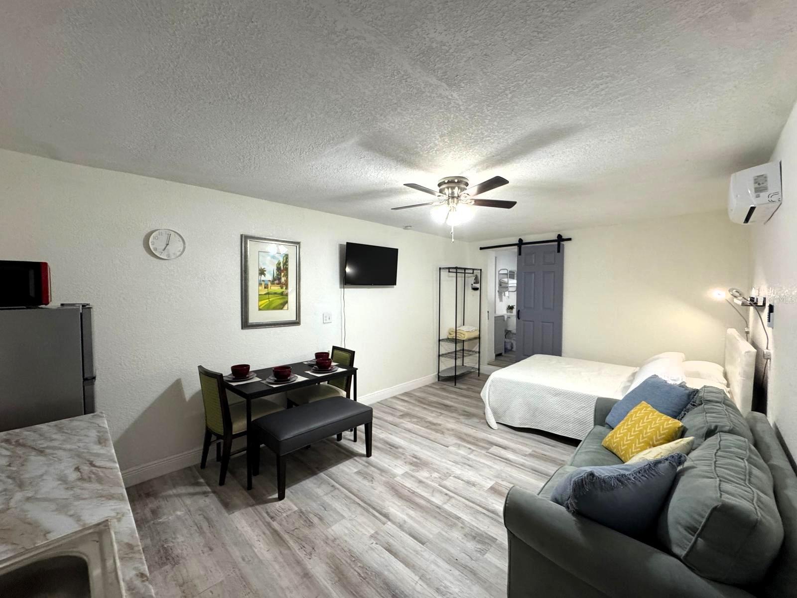 MIL Suite 1