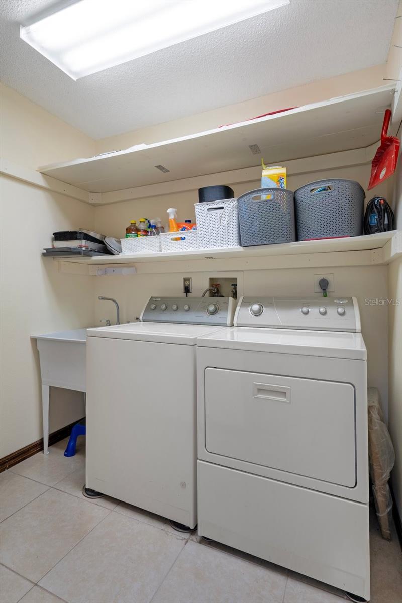 The washer and Dryer do stay with the home