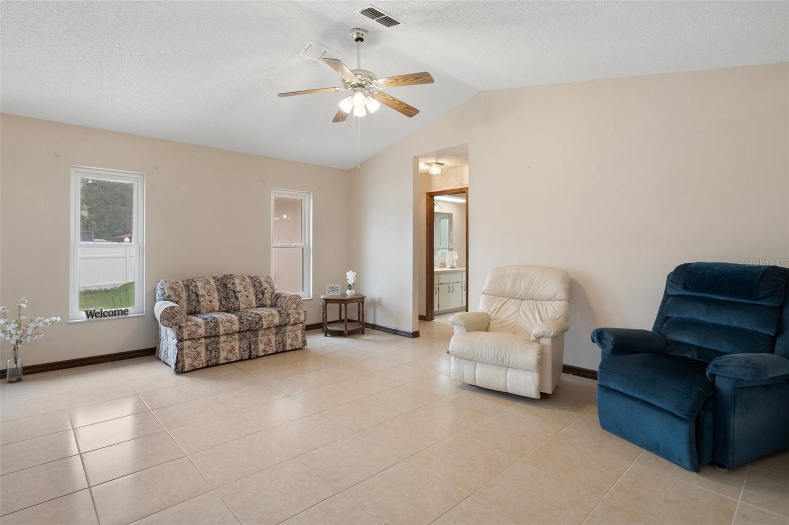 Spacious Family Room