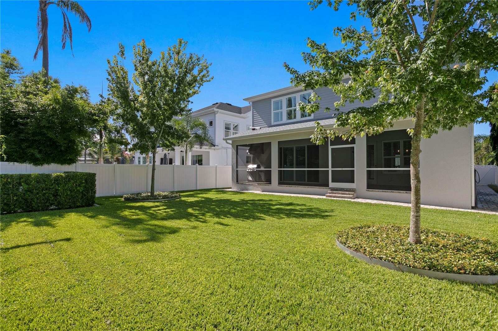 The back of the home is lovely!