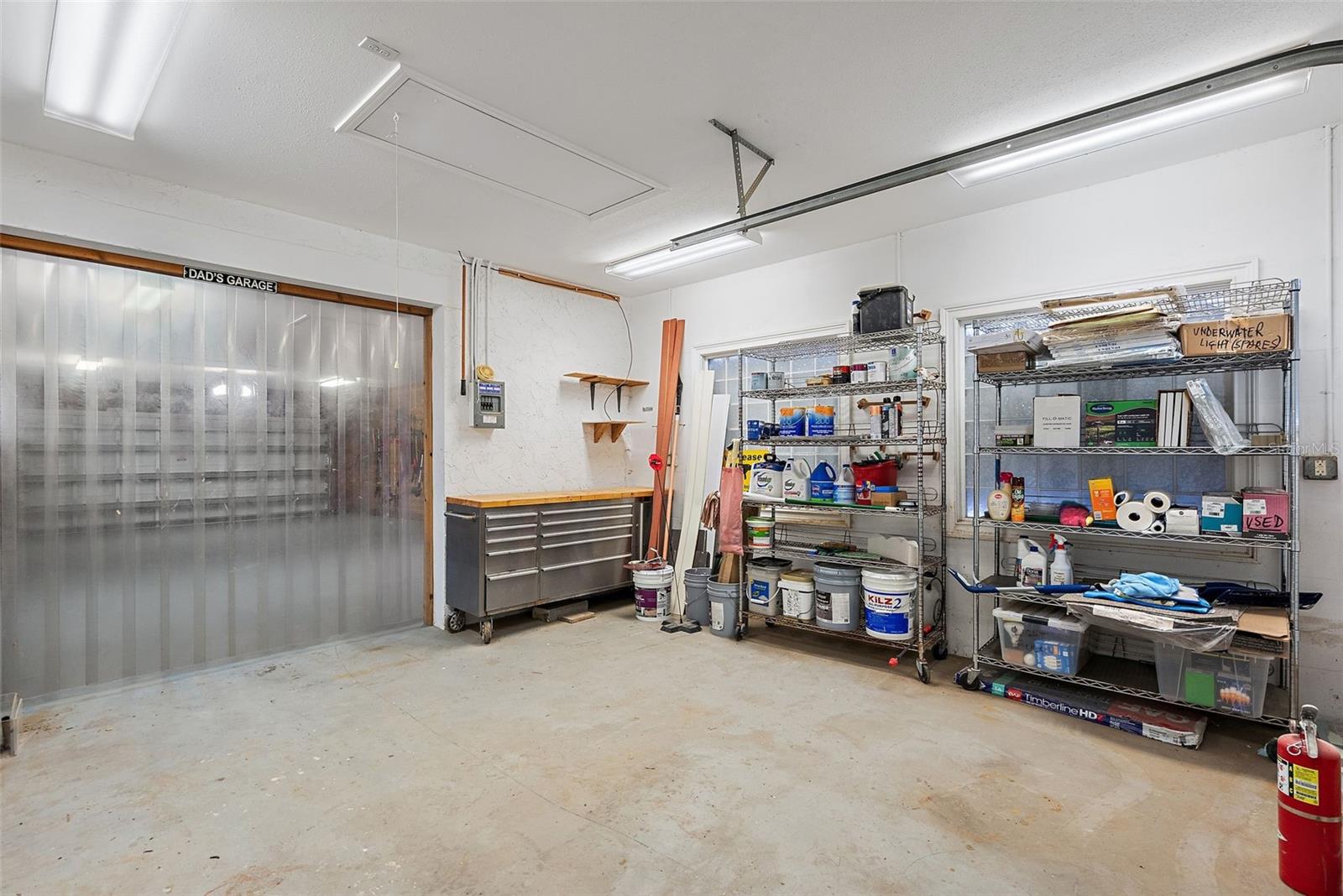 Workshop - with Garage Door for