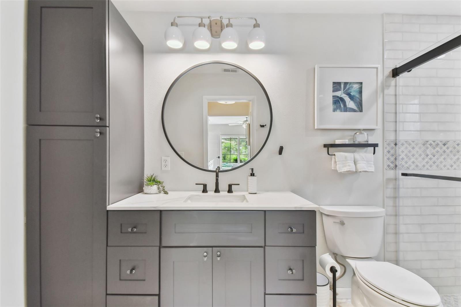Primary En Suite