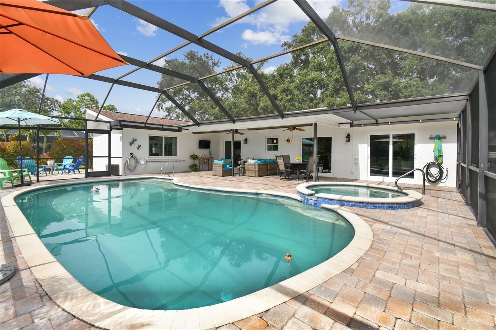 Screened Pool