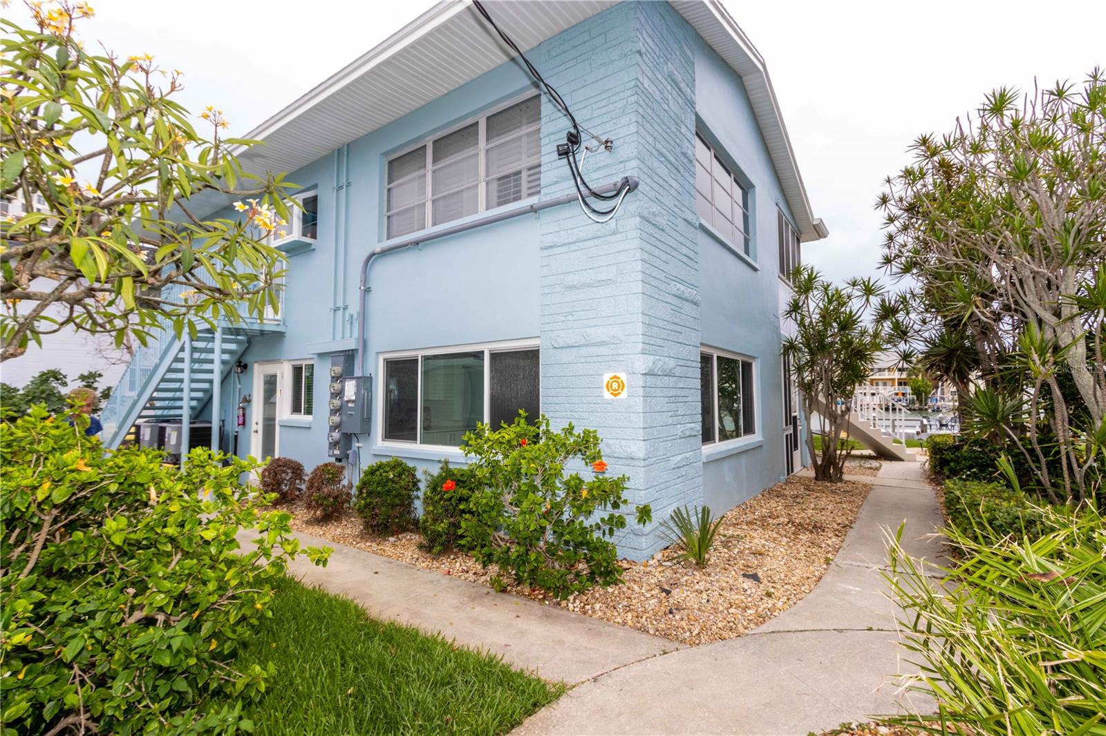 241 SKIFF POINT