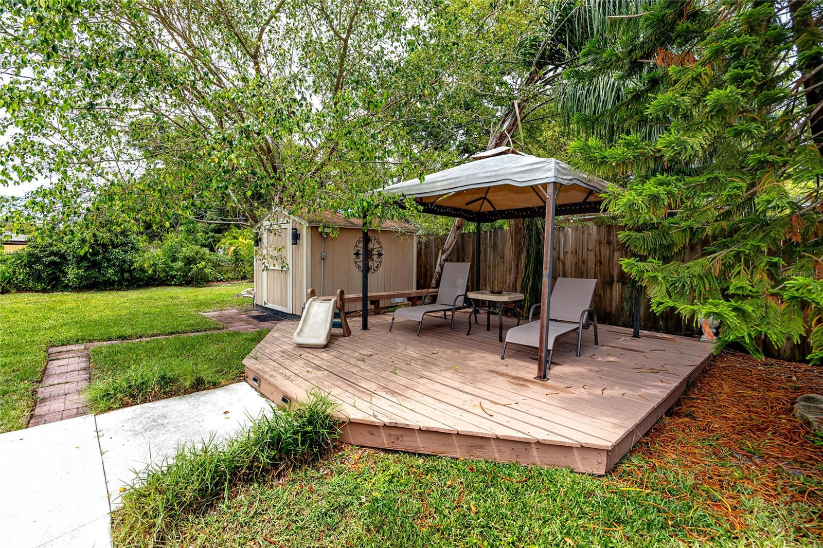 Enjoy the Florida sun year round!