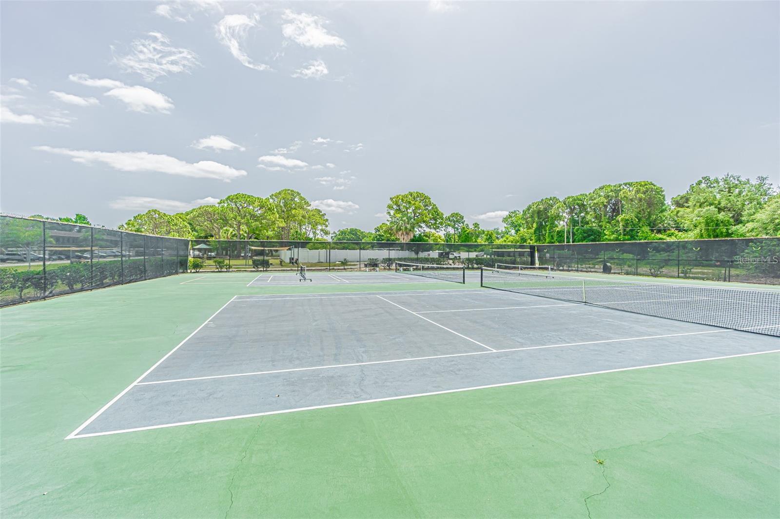 Tennis