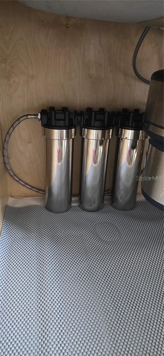 Water filtration system