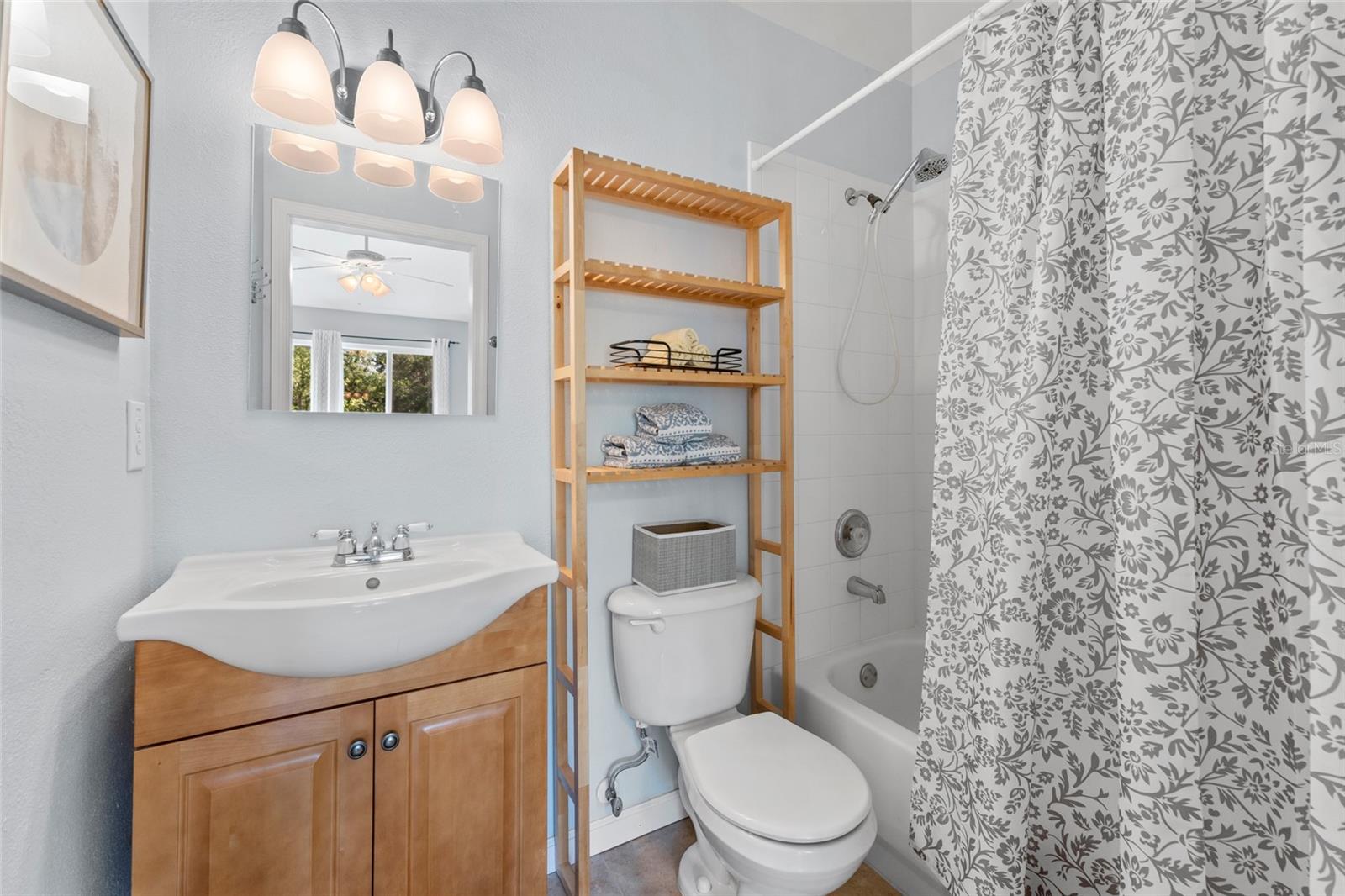 Ensuite primary bath