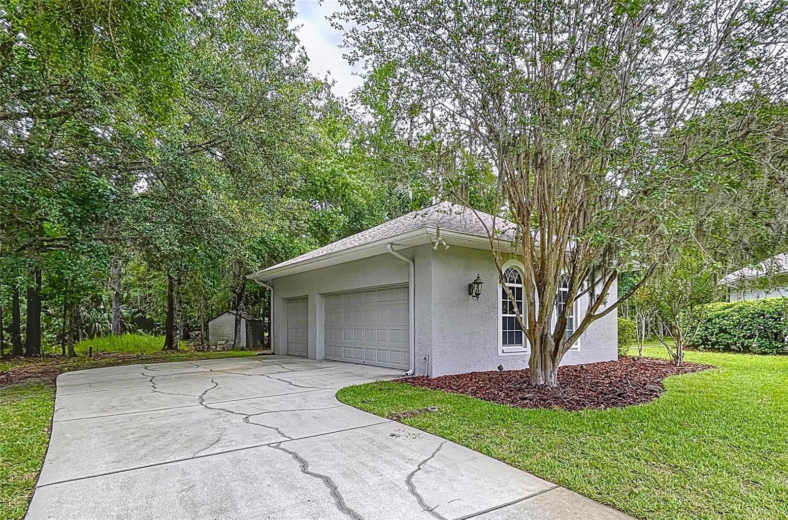 3 Car Garage