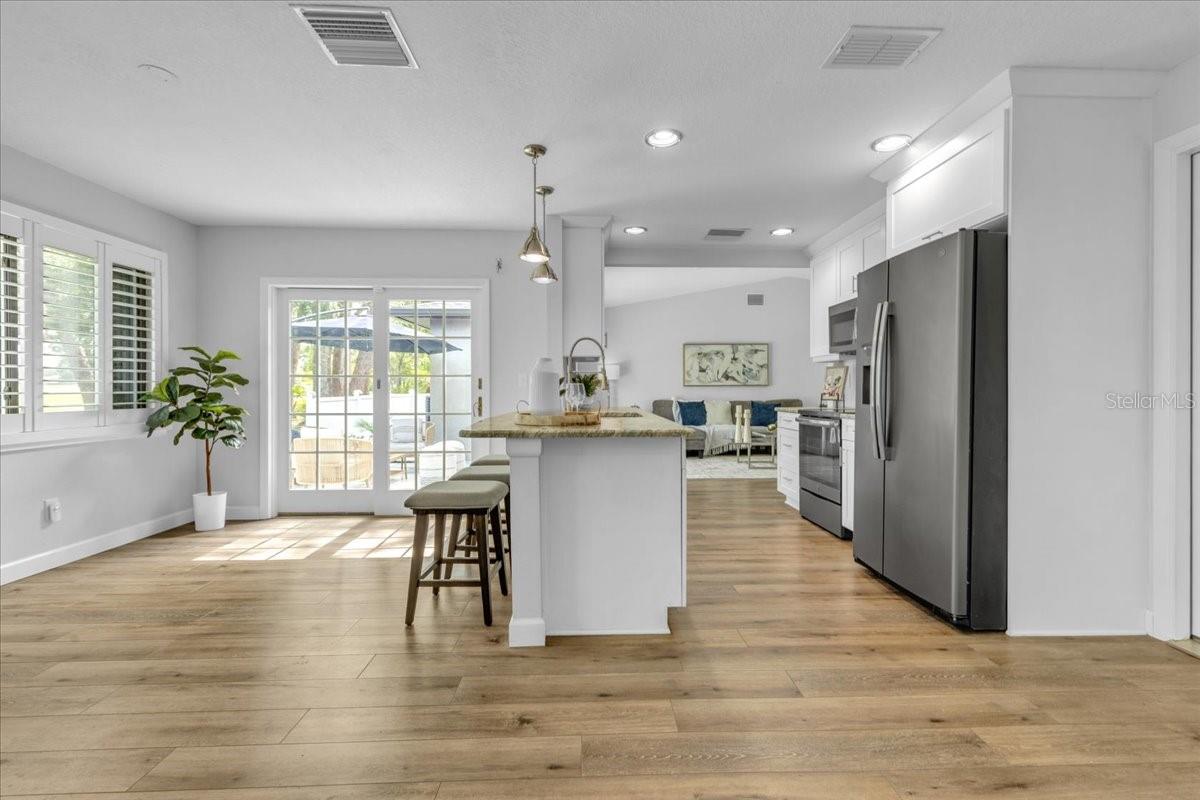 kitchen/ dining