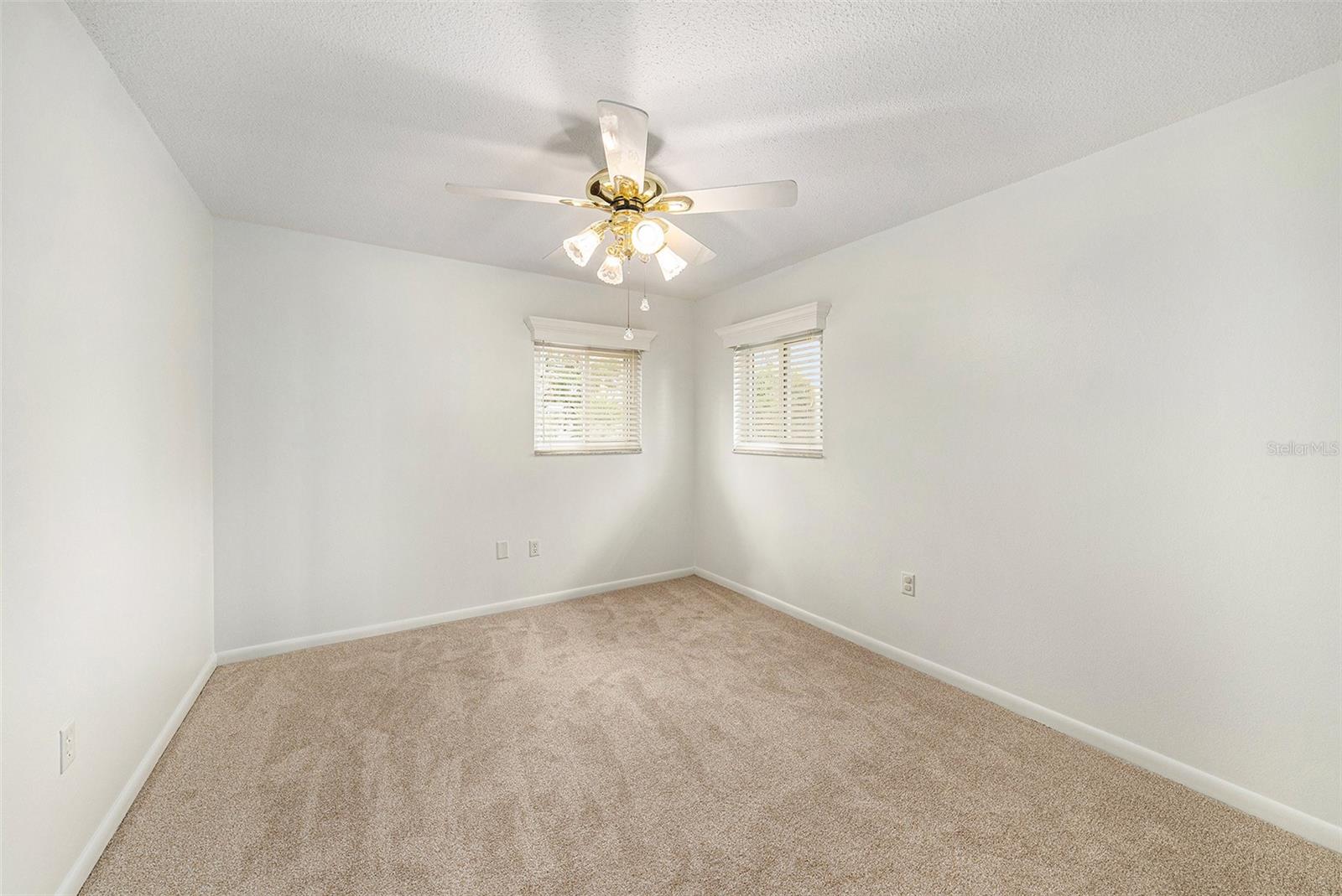Upstairs Bedroom 2