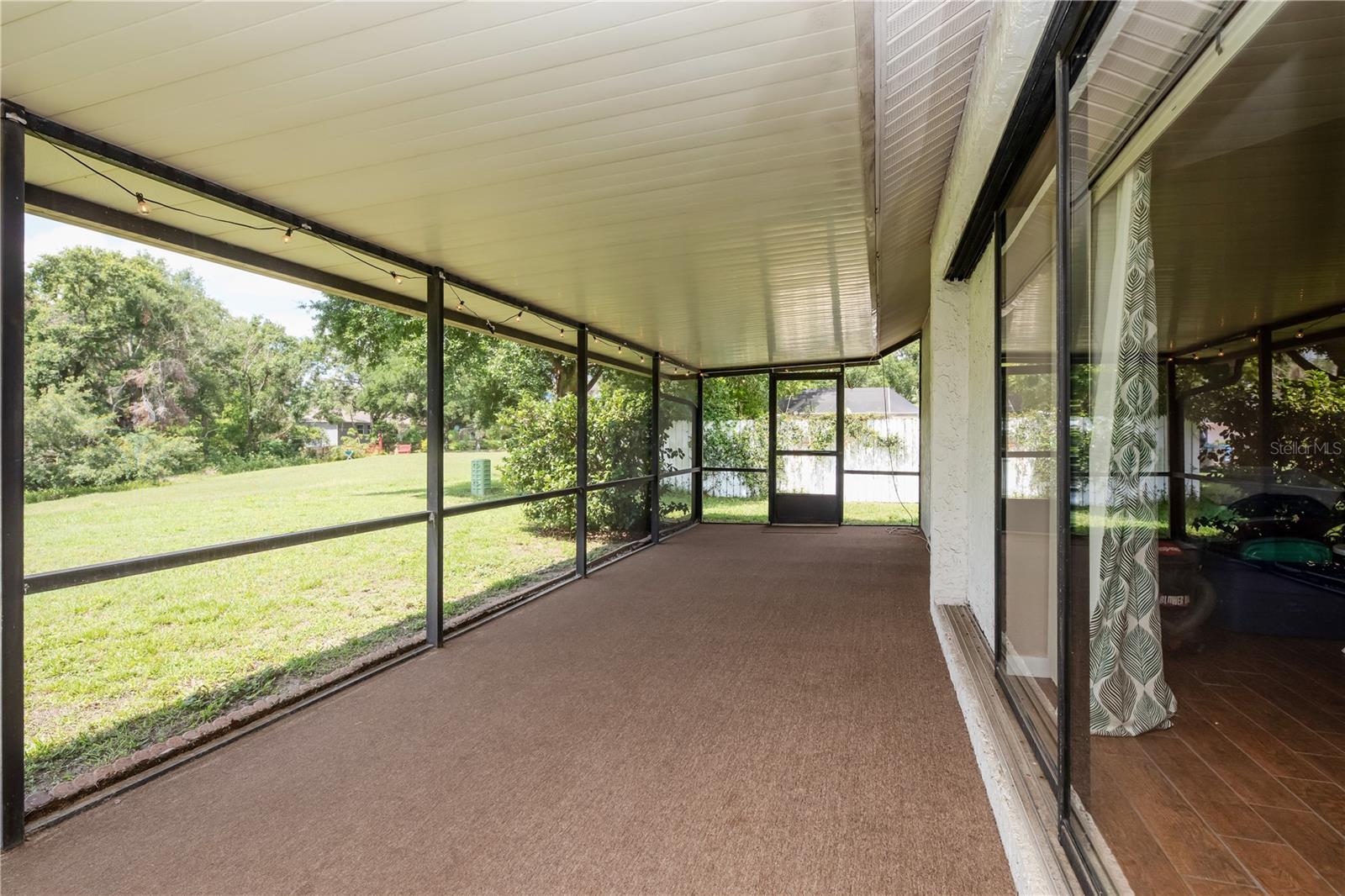 Large Patio with Triple Pocket Sliders