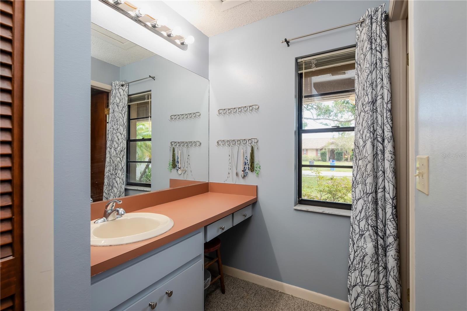 Primary Ensuite - Separate shower and toilet