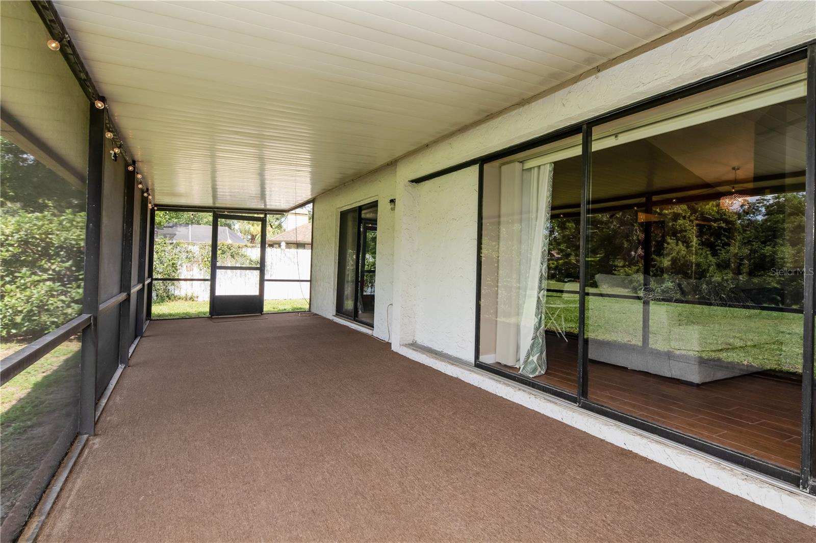 Large Patio with Triple Pocket Sliders