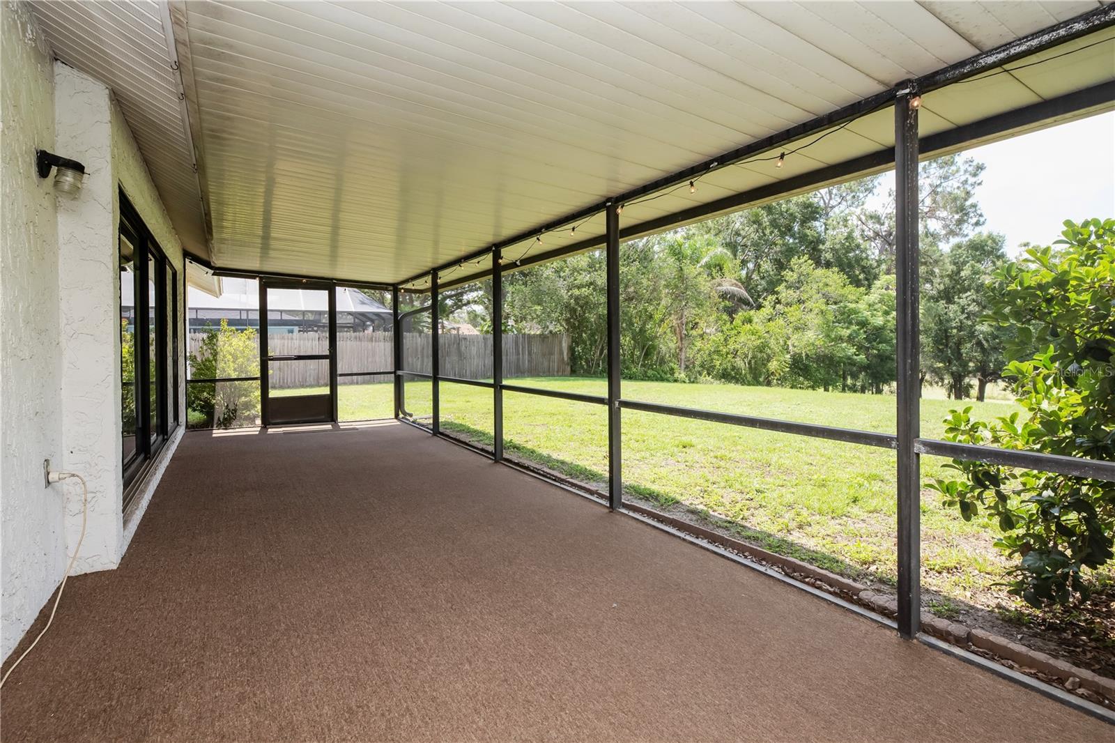 Large Patio with Triple Pocket Sliders