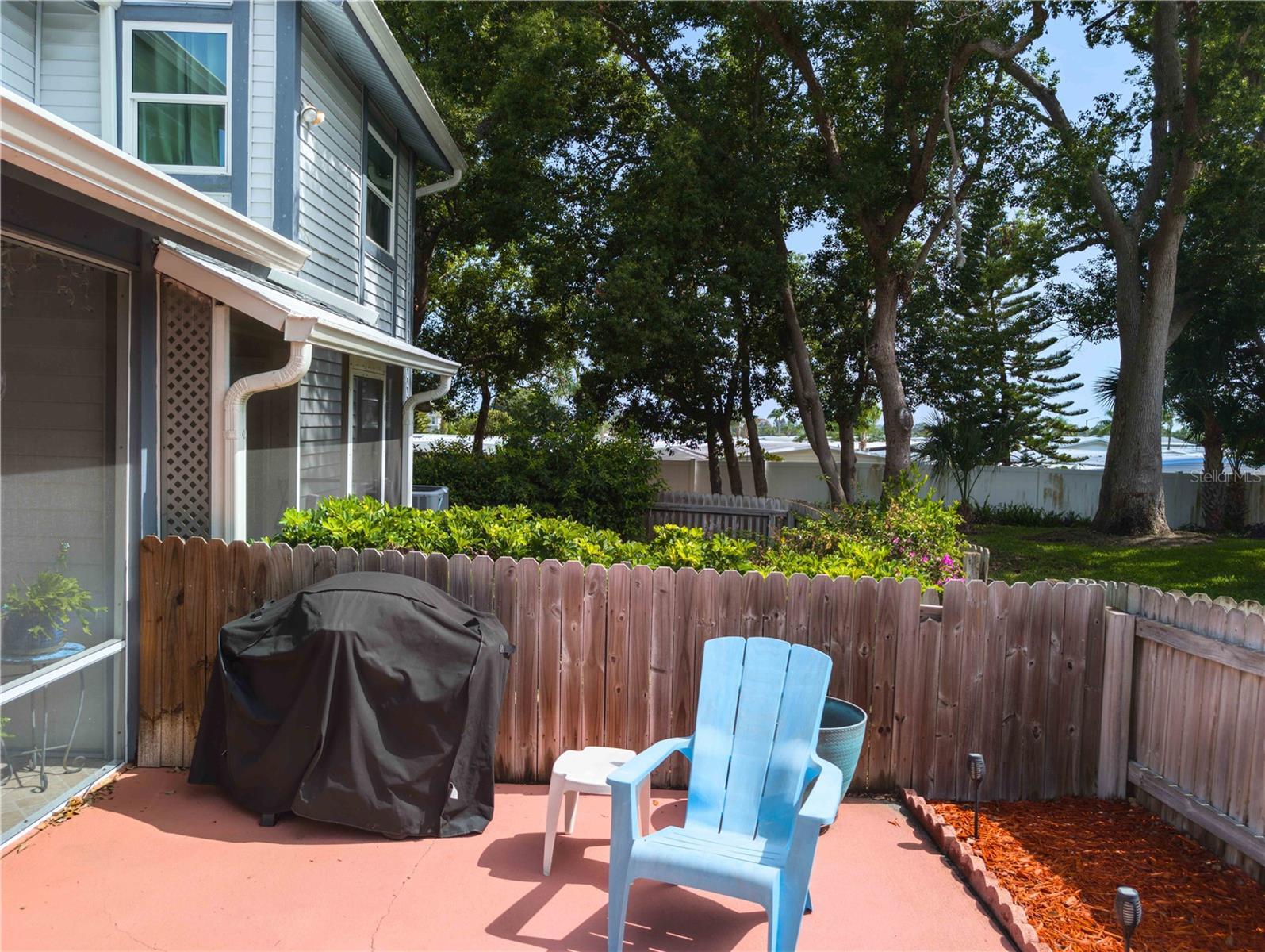 On of the largest fenced back yards around!