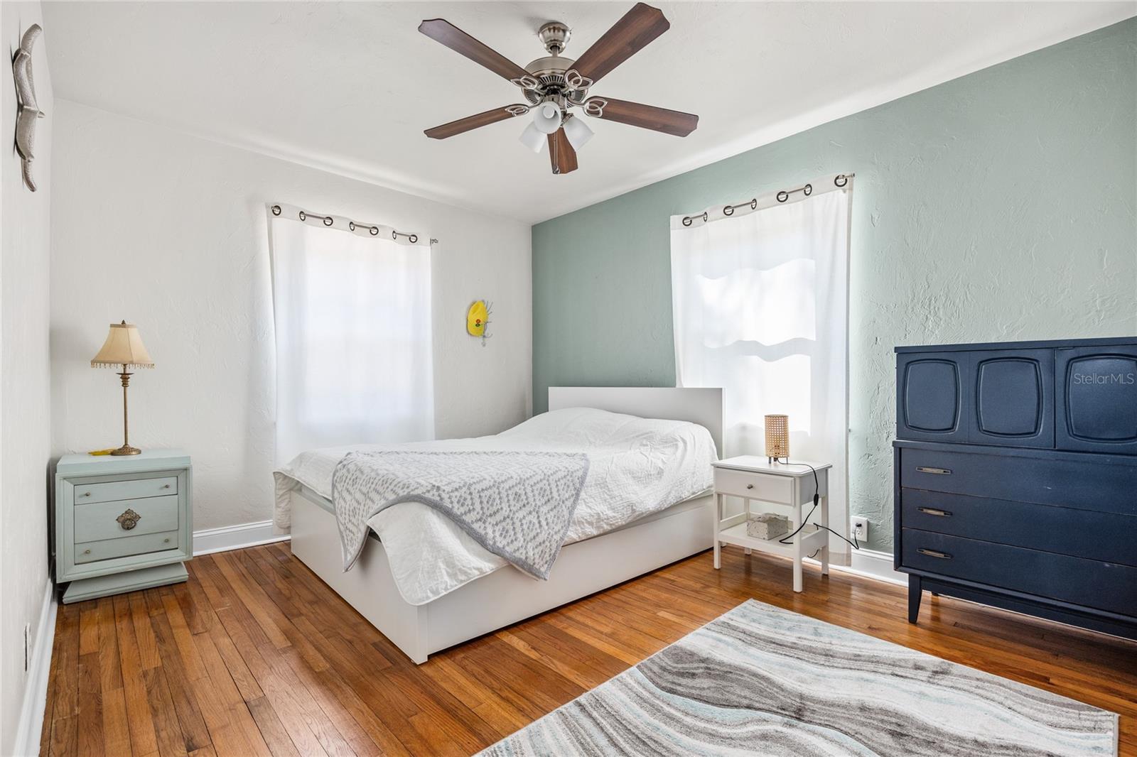 Front guest bedroom.