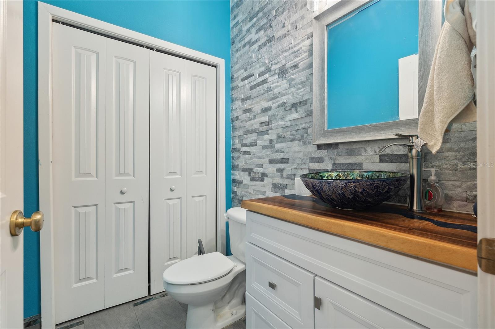 Renovated Half Bathroom.