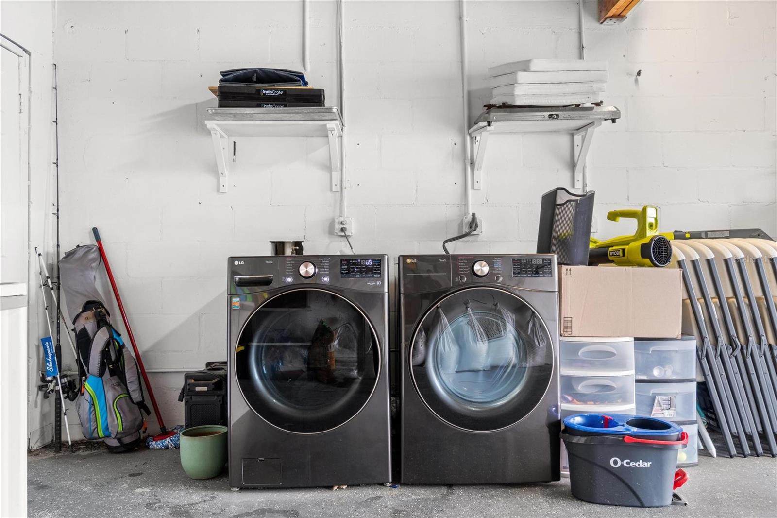 Washer and Dryer Included