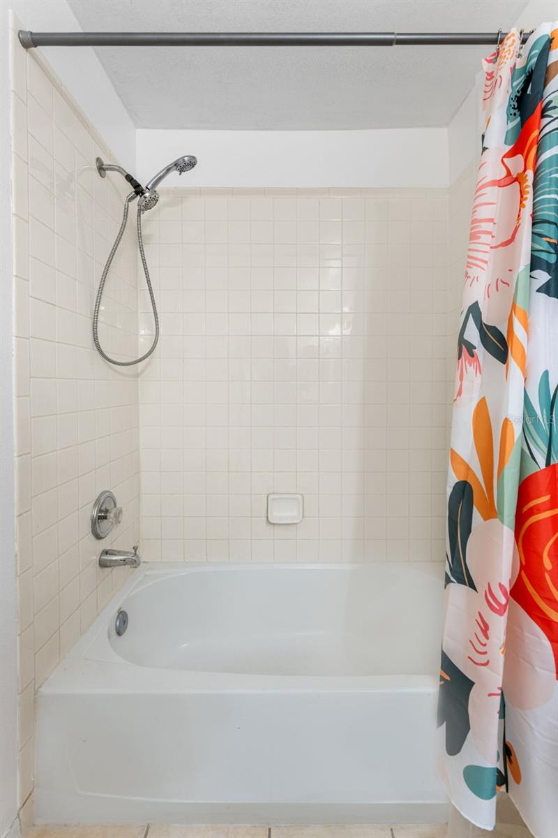 Primary Suite Bathroom