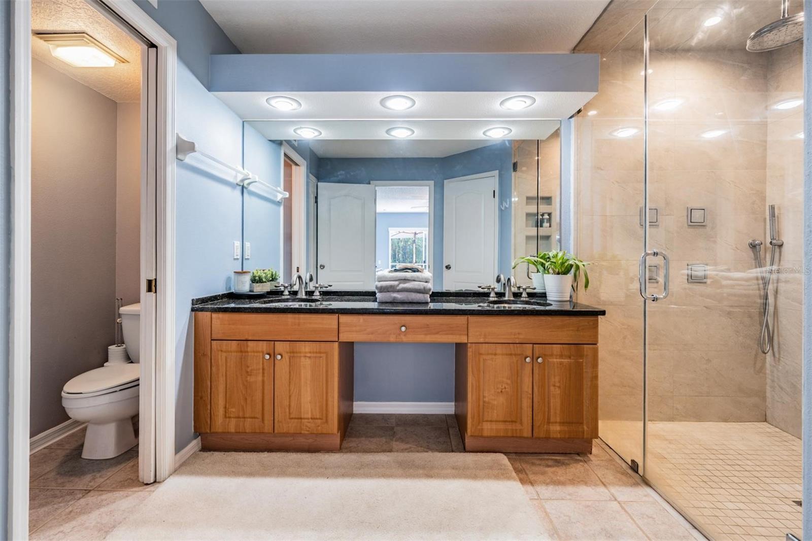 Primary Ensuite & Private Water Closet