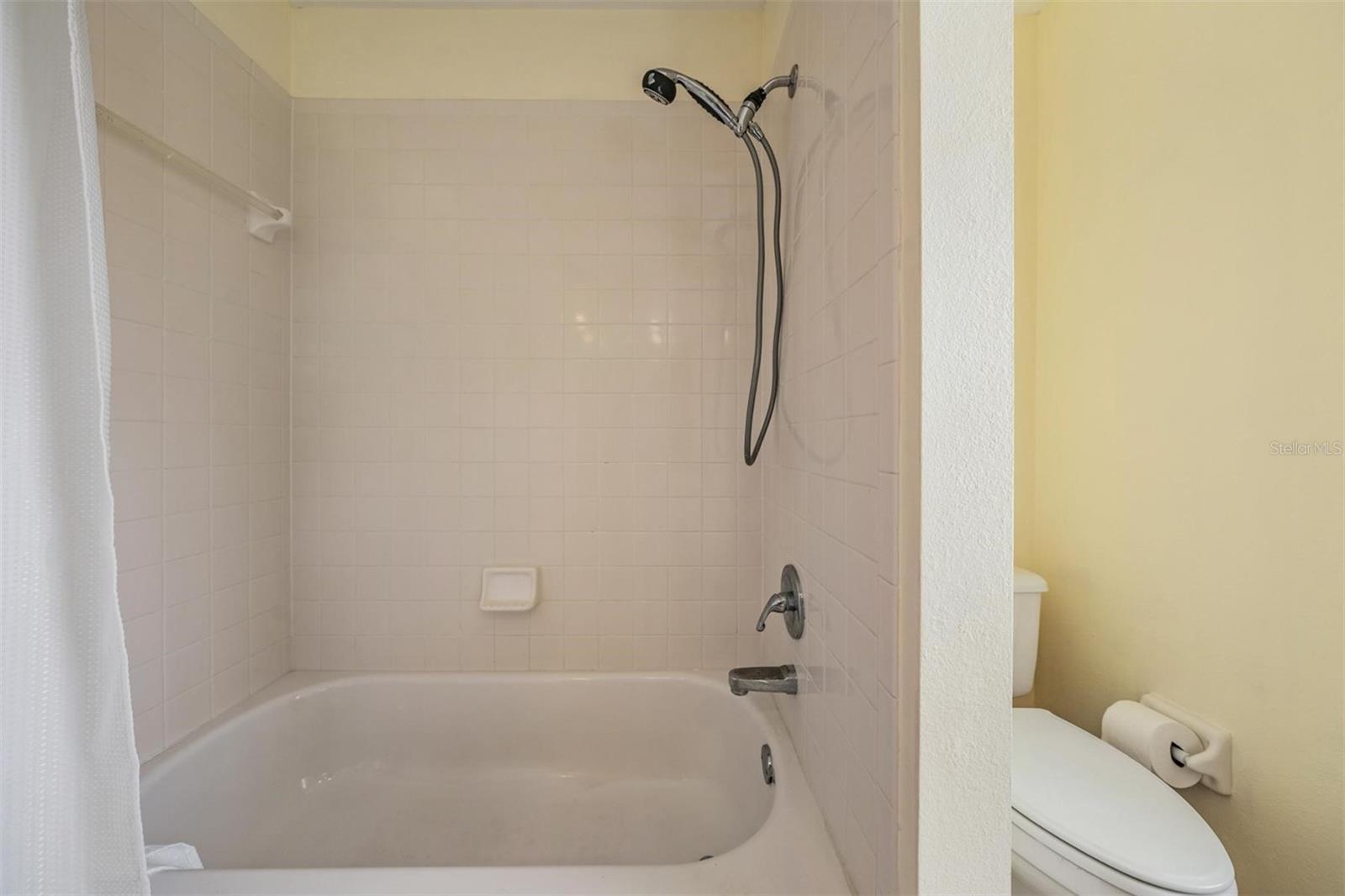 Shower & Tub