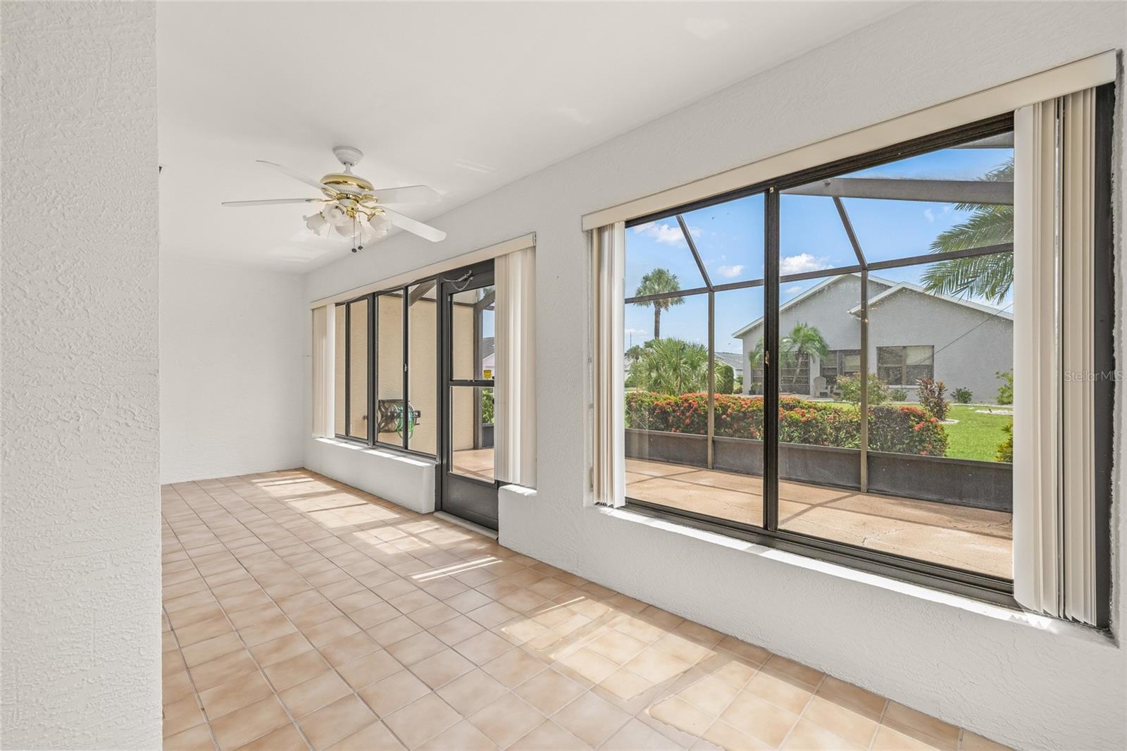FLORIDA ROOM/SUN ROOM
