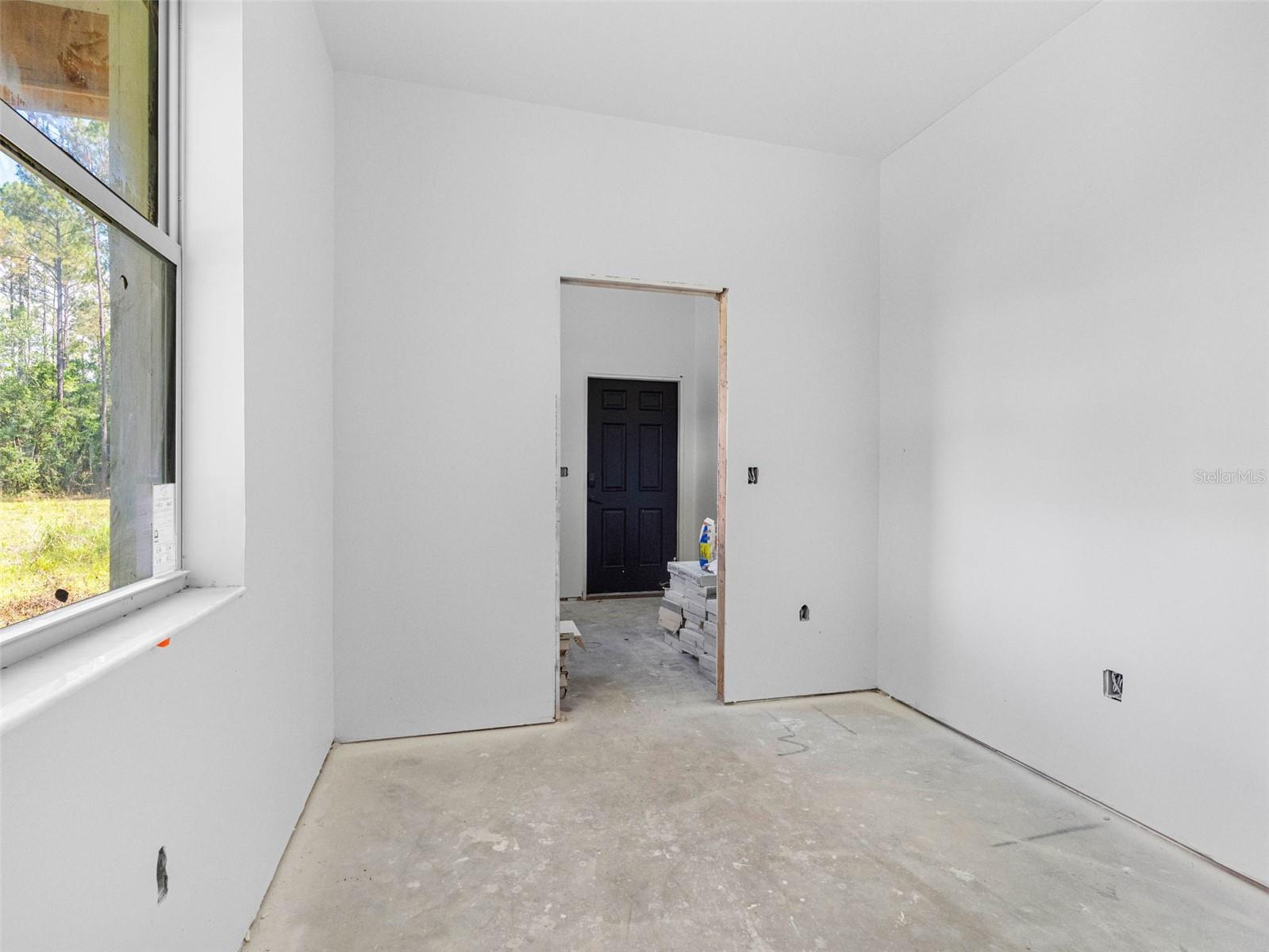 Office/flex space