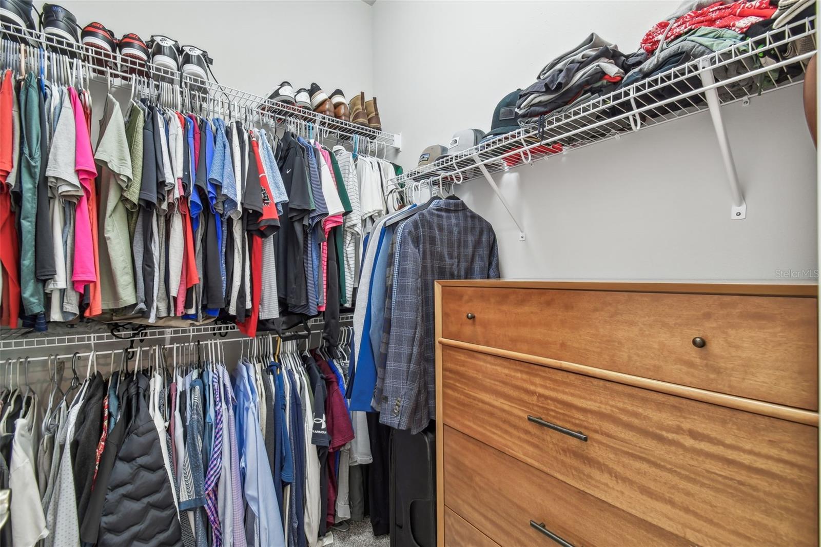 Walk in closet