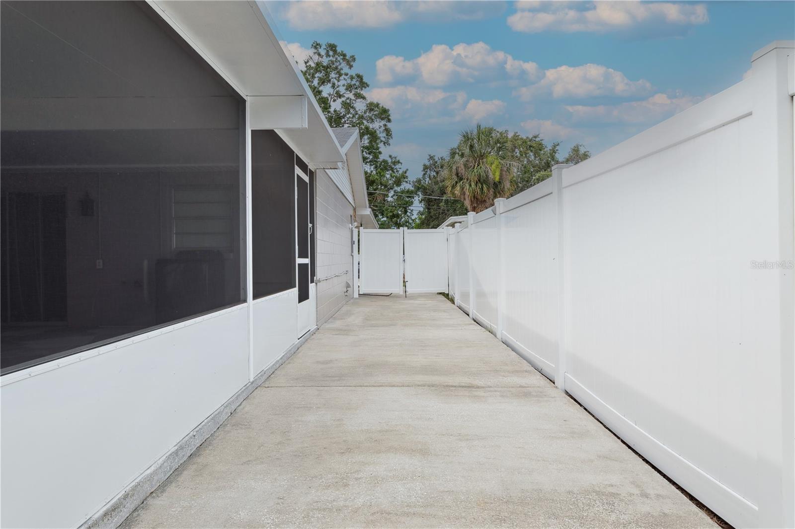 Parking Pad