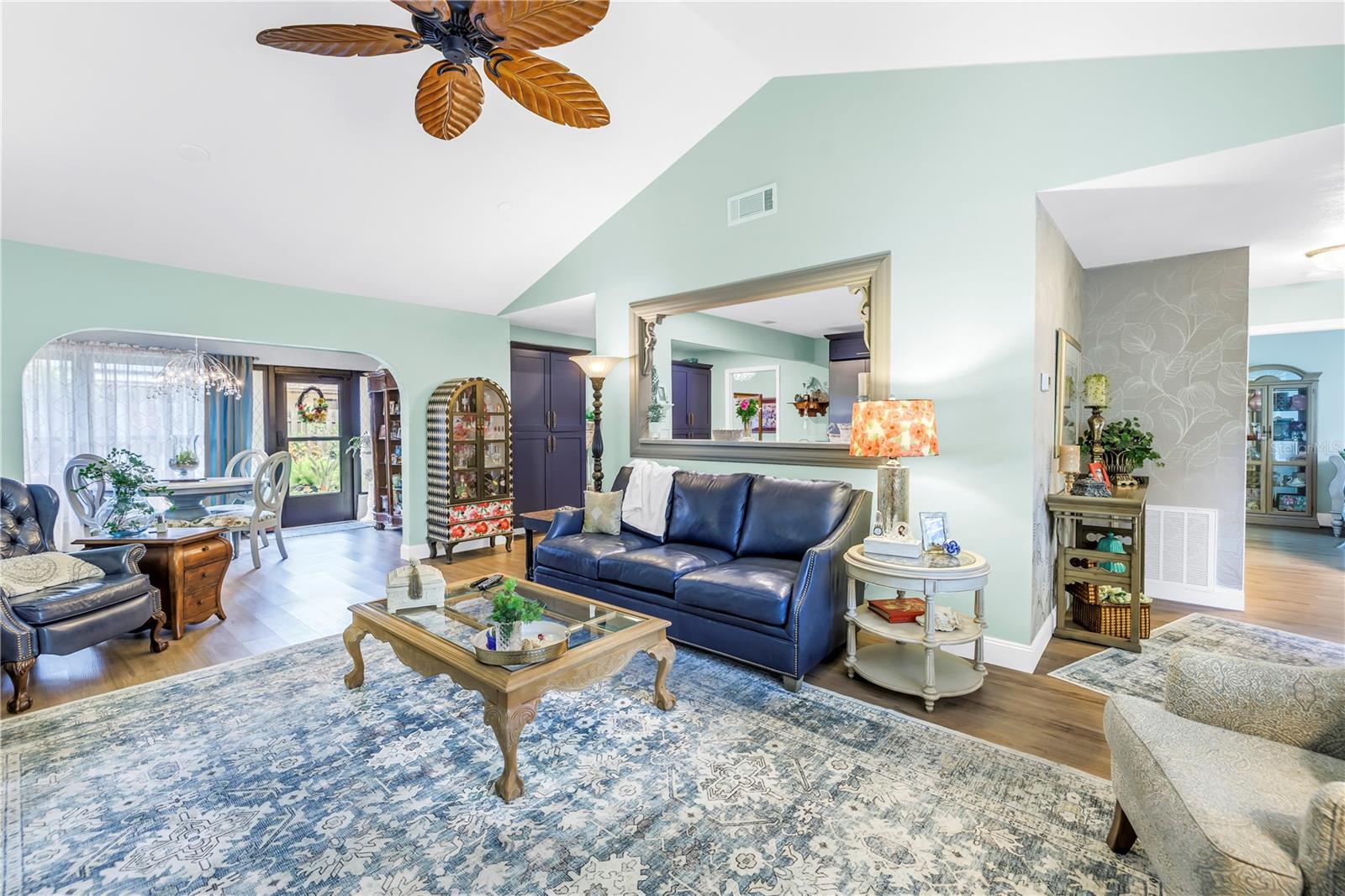 Great Room With Pass Through To Kitchen