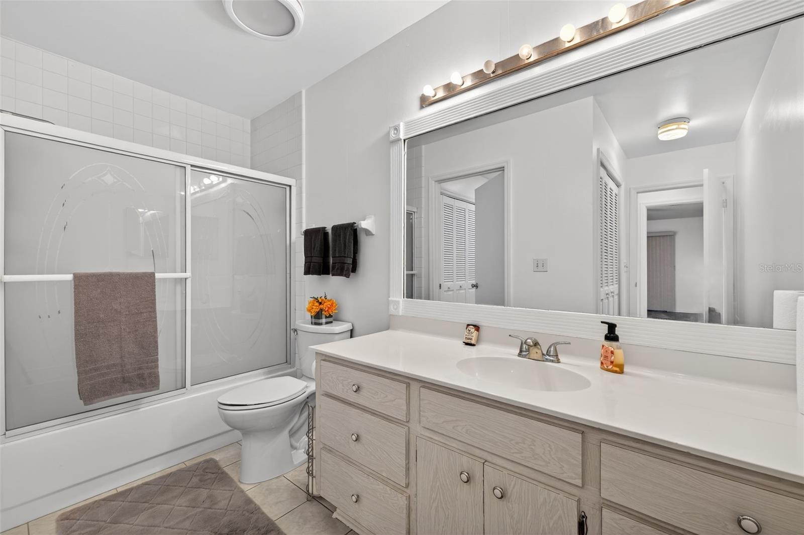Main Bathroom