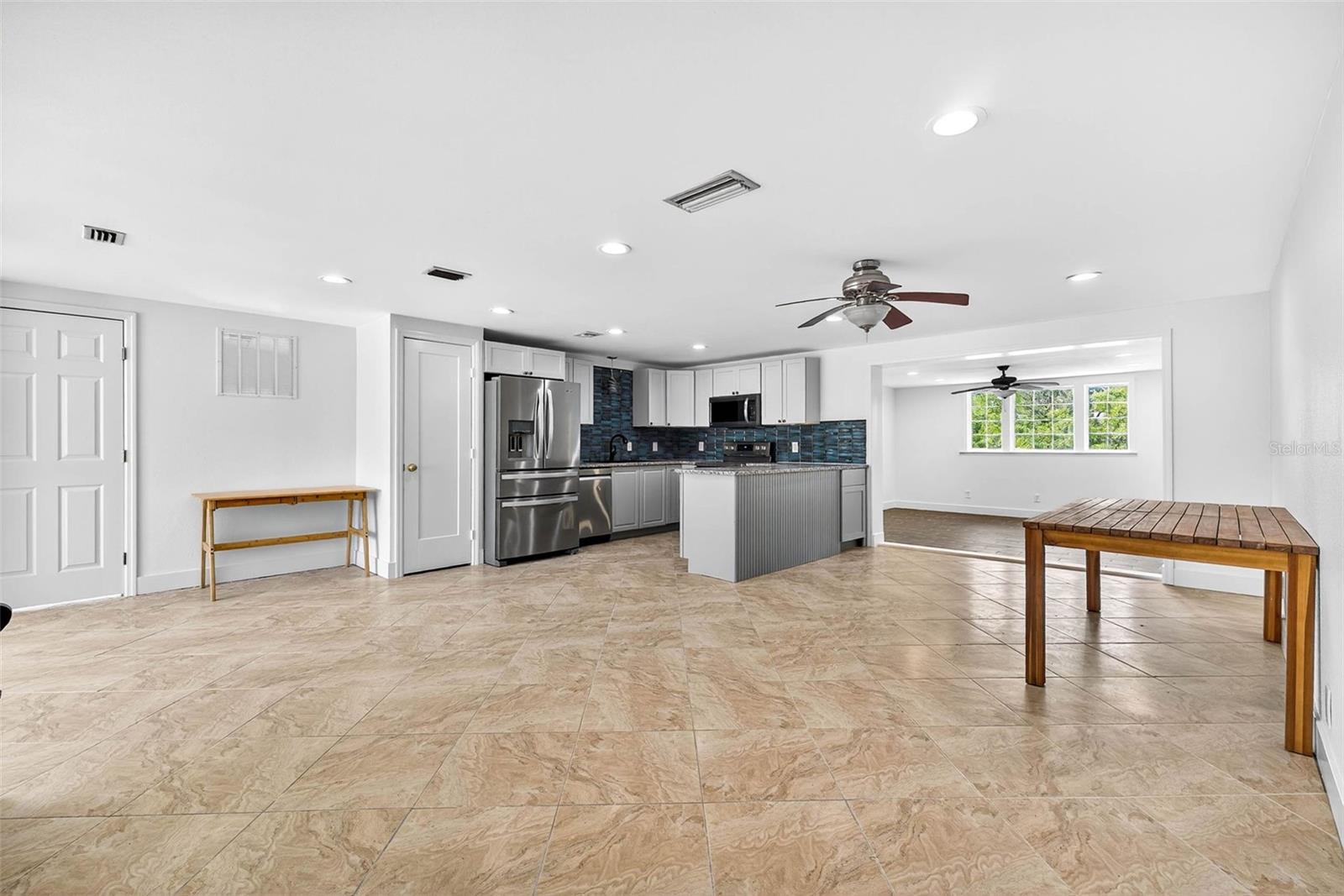 main house kitchen