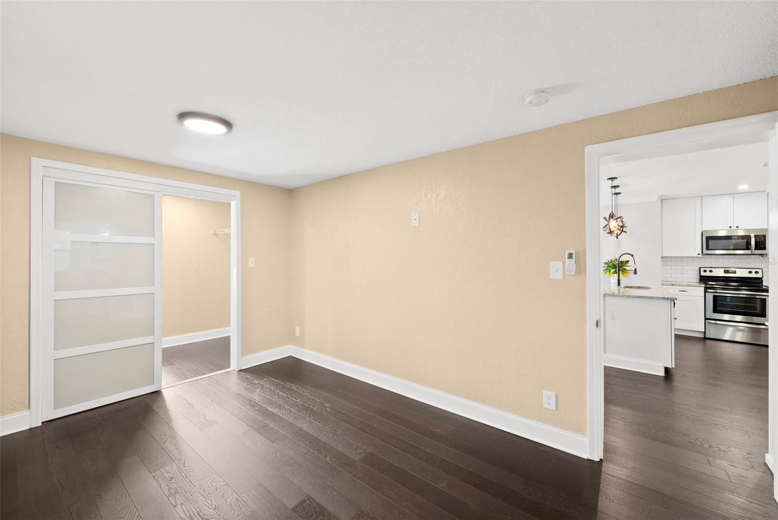 Primary suite