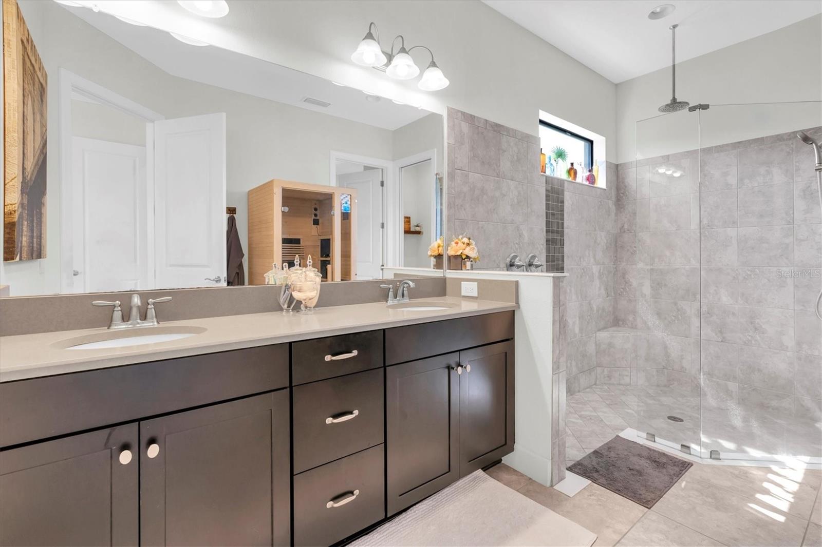 PRIMARY ENSUITE