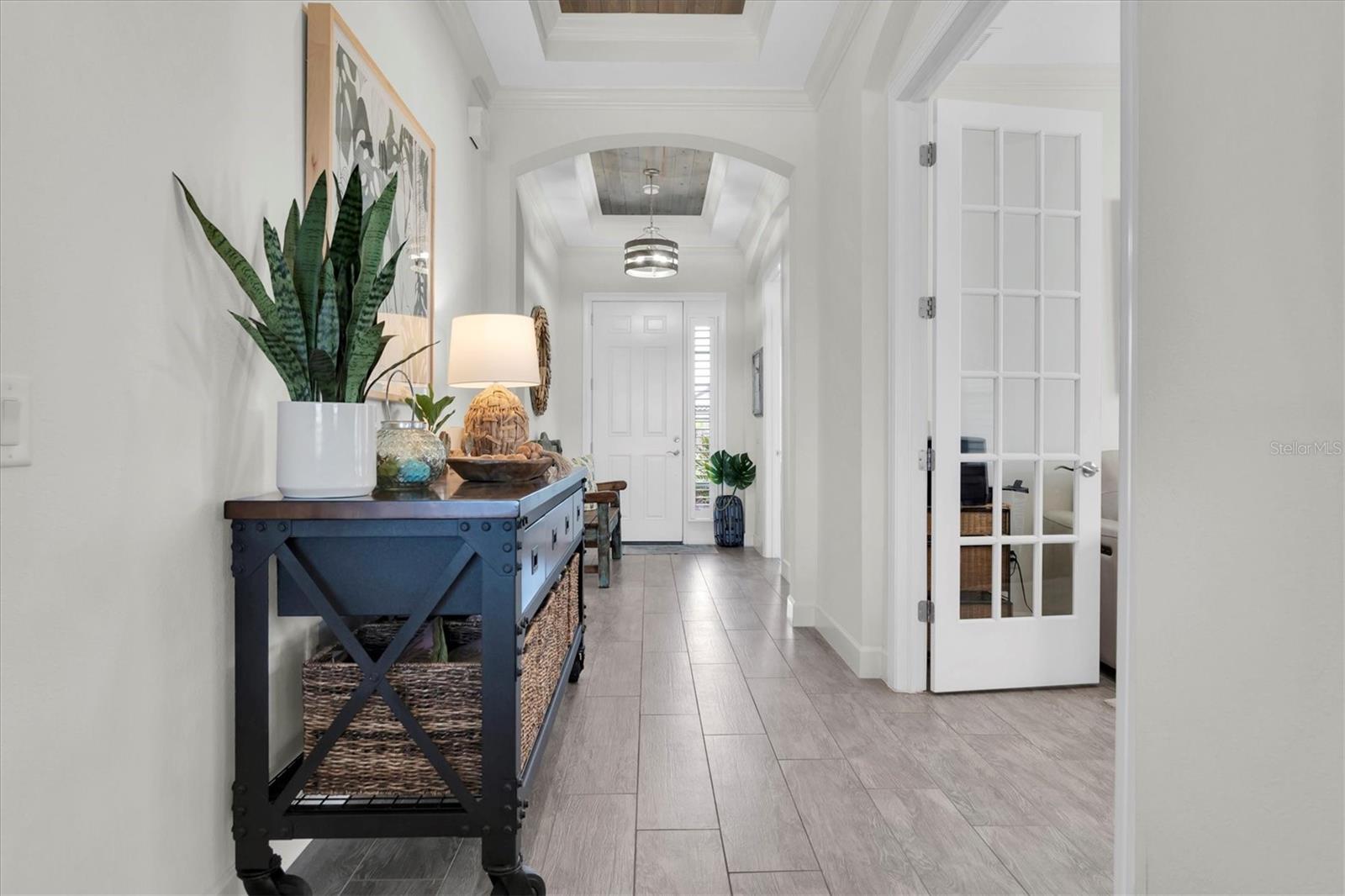 FOYER